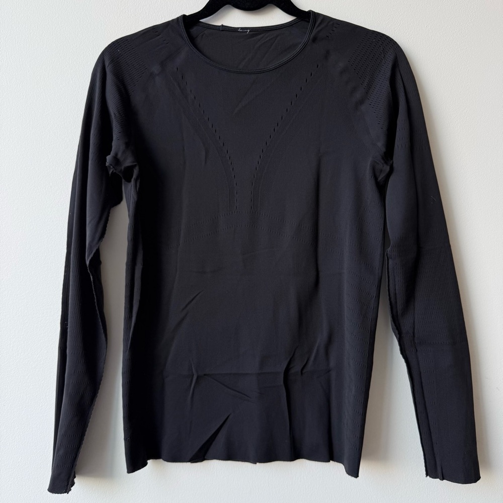 lululemon athletica Black Long Sleeve Top